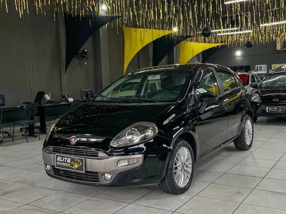 FIAT PUNTO 1.6 ESSENCE 16V FLEX 4P AUTOMATIZADO FIAT PUNTO 1.6 ESSENCE 16V FLEX 4P AUTOMATIZADO
